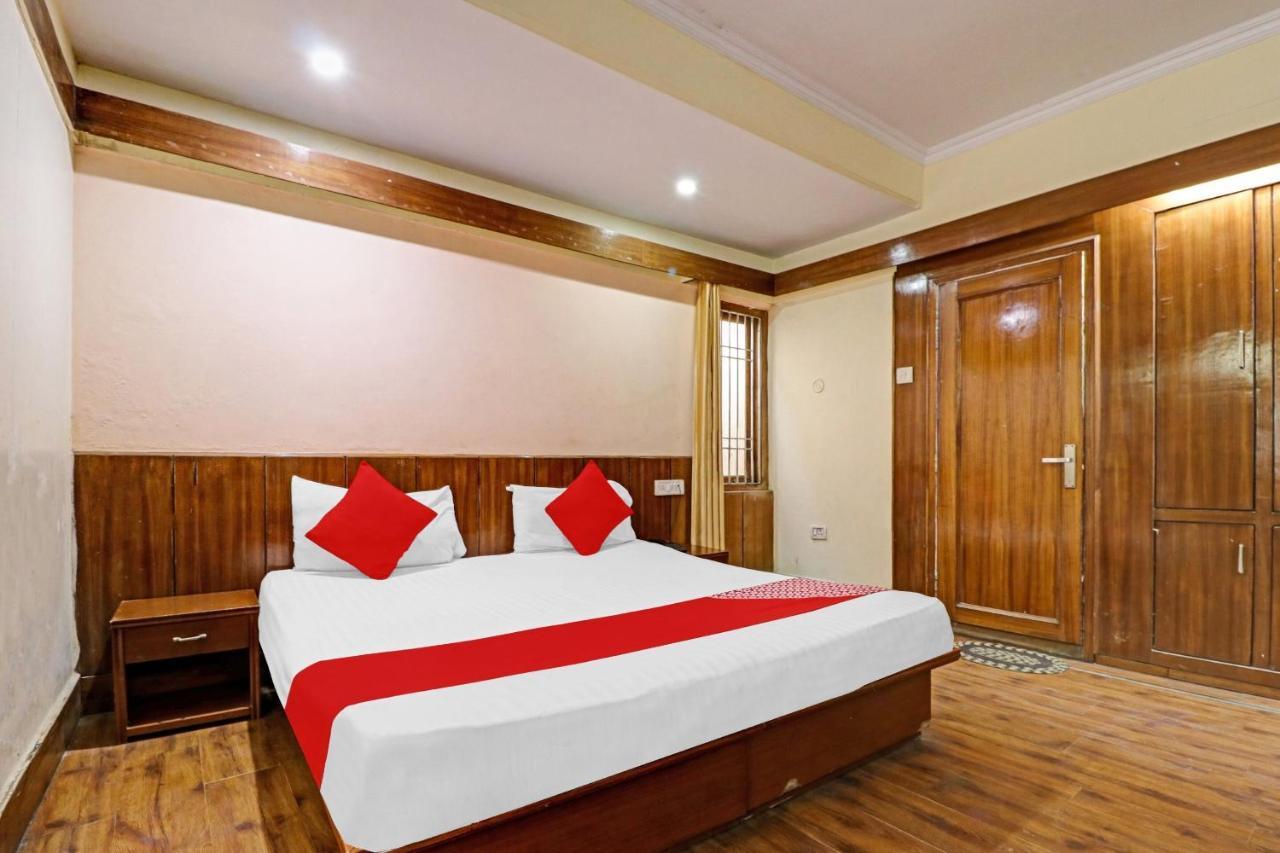 Flagship Hotel Yadgar Шимла Екстериор снимка