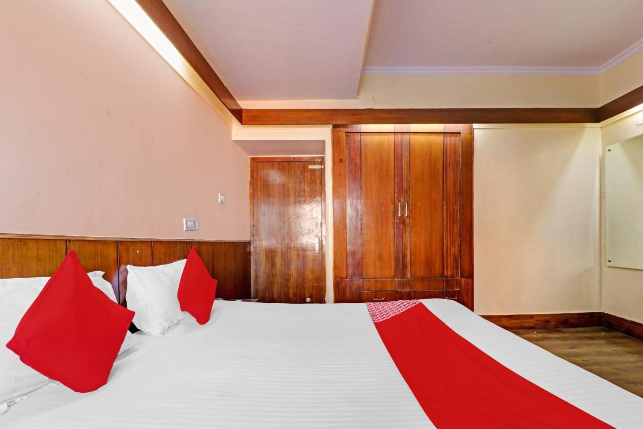 Flagship Hotel Yadgar Шимла Екстериор снимка